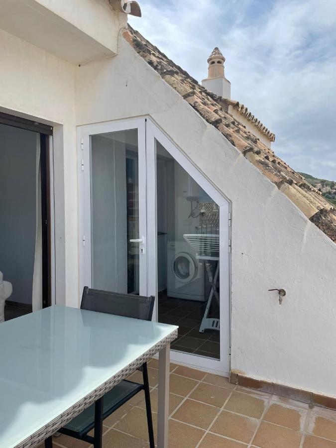 דירות מנילבה Penthouse Marina La Duquesa מראה חיצוני תמונה